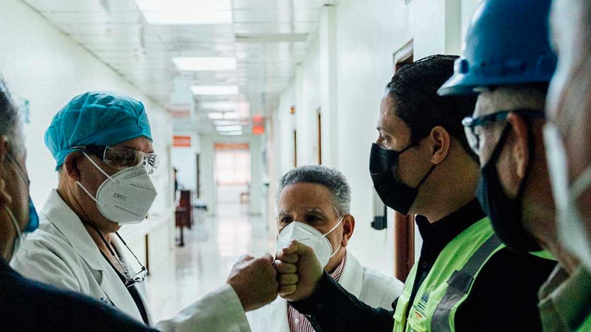 Director General del INVI reafirma compromiso con proyectos hospitalarios