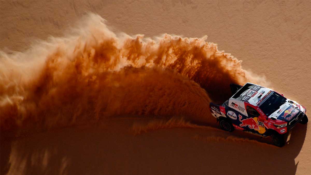 Tercera victoria de etapa seguida para Al-Attiyah en el Dakar