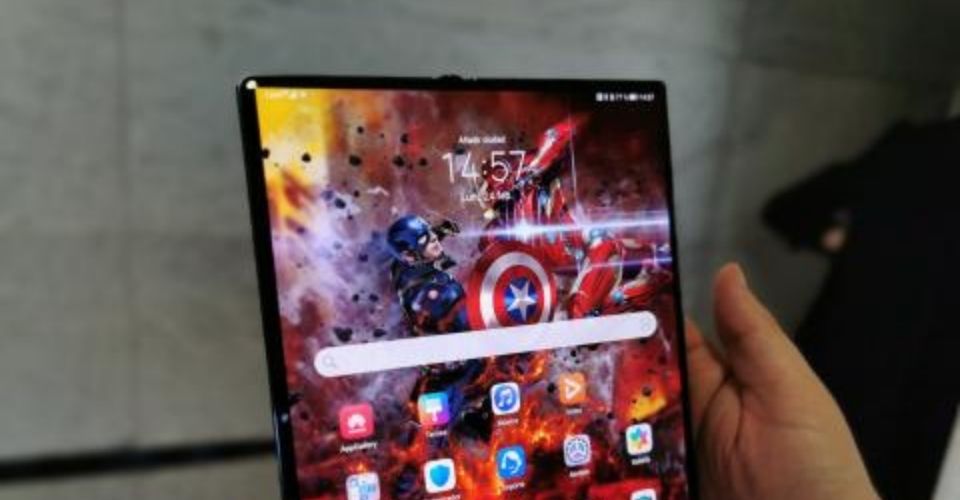 Huawei Mate X2