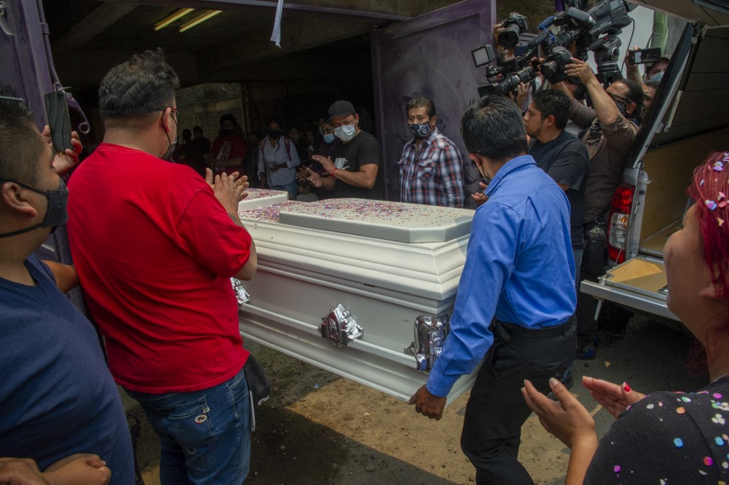 funeral de las víctimas del accidente en metro