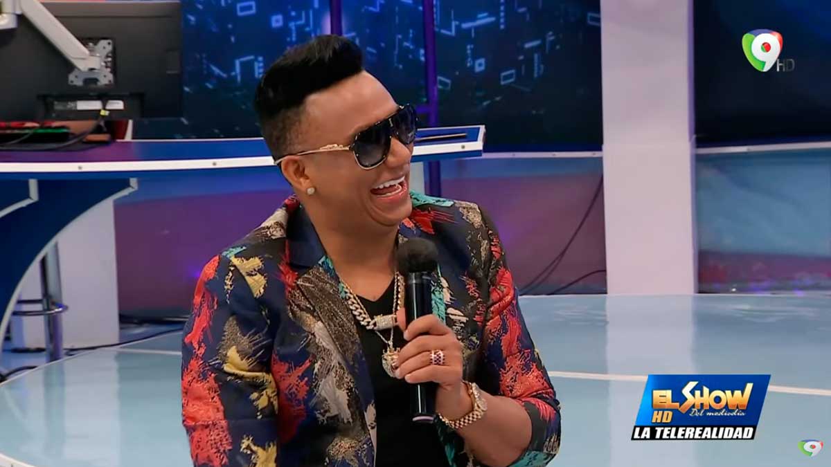 Desgarradora entrevista con Elvis Martínez, El Jefe en el Show del Mediodía