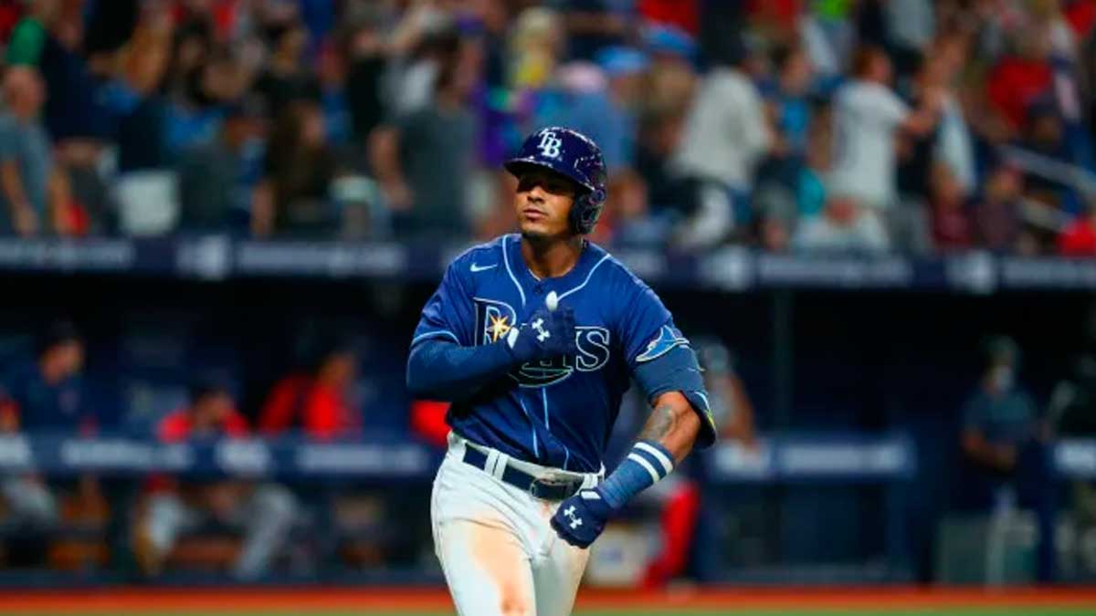 Mire la reacción del papá de Wander Franco con el primer jonrón de su hijo en MLB