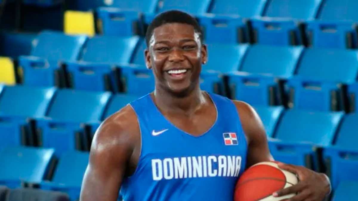 Ángel Delgado firma con el Bilbao Basket en España