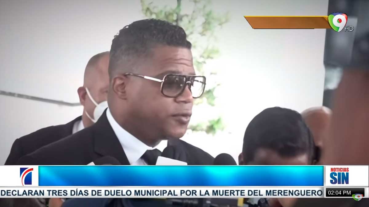 Inicia honra fúnebre de leyenda del merengue / Diputados rinden homenaje a Johnny | Primera Emisión SIN