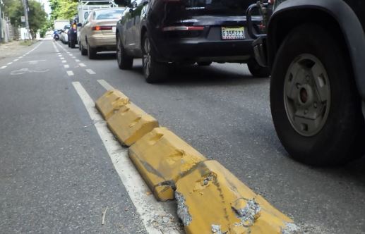 ciclovías en la avenida Bolívar