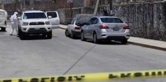 Encapuchados asesinan a pareja en Plaza Comercial