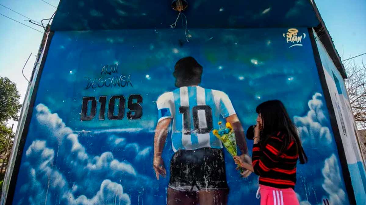 Hijos de Maradona utilizan la cuenta de Instagram para homenajearlo