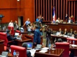 Senadores se pelean por barrilito