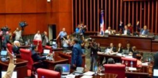 Senadores se pelean por barrilito