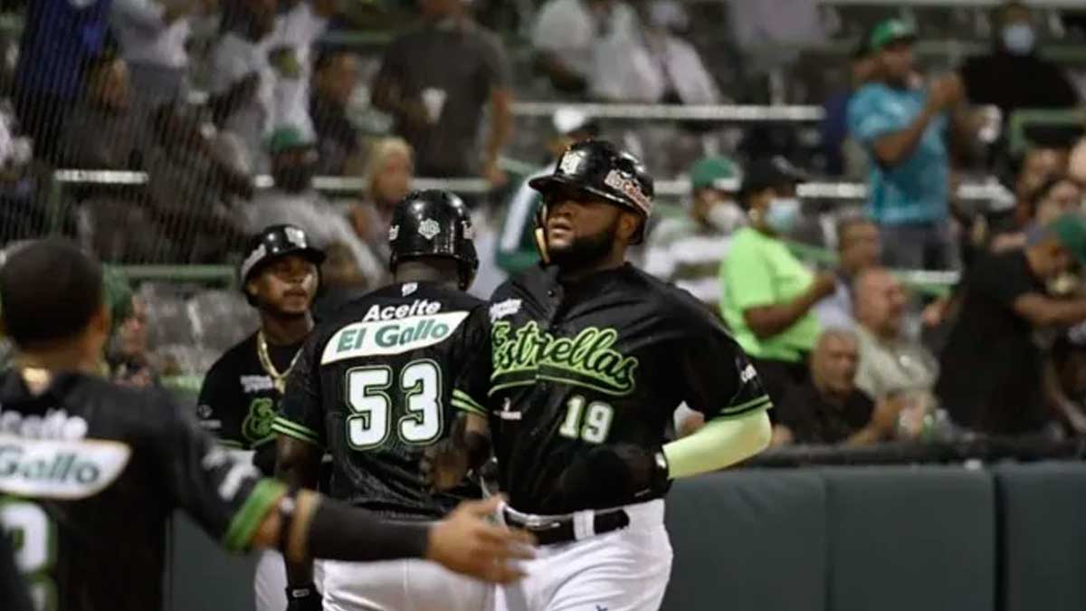 Estrellas vencen a Leones y se mantienen en la primera posición