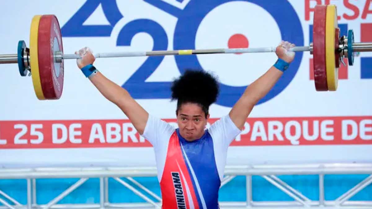 La dominicana Yudelina Mejía gana oro y dos platas en Ecuador