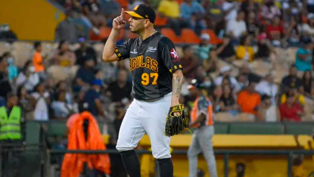 Águilas vencen a los Toros; Maya coqueteó con juego sin hits y logró ponche 300