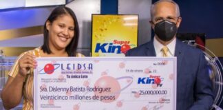 Joven se gana 25 millones en la lotería