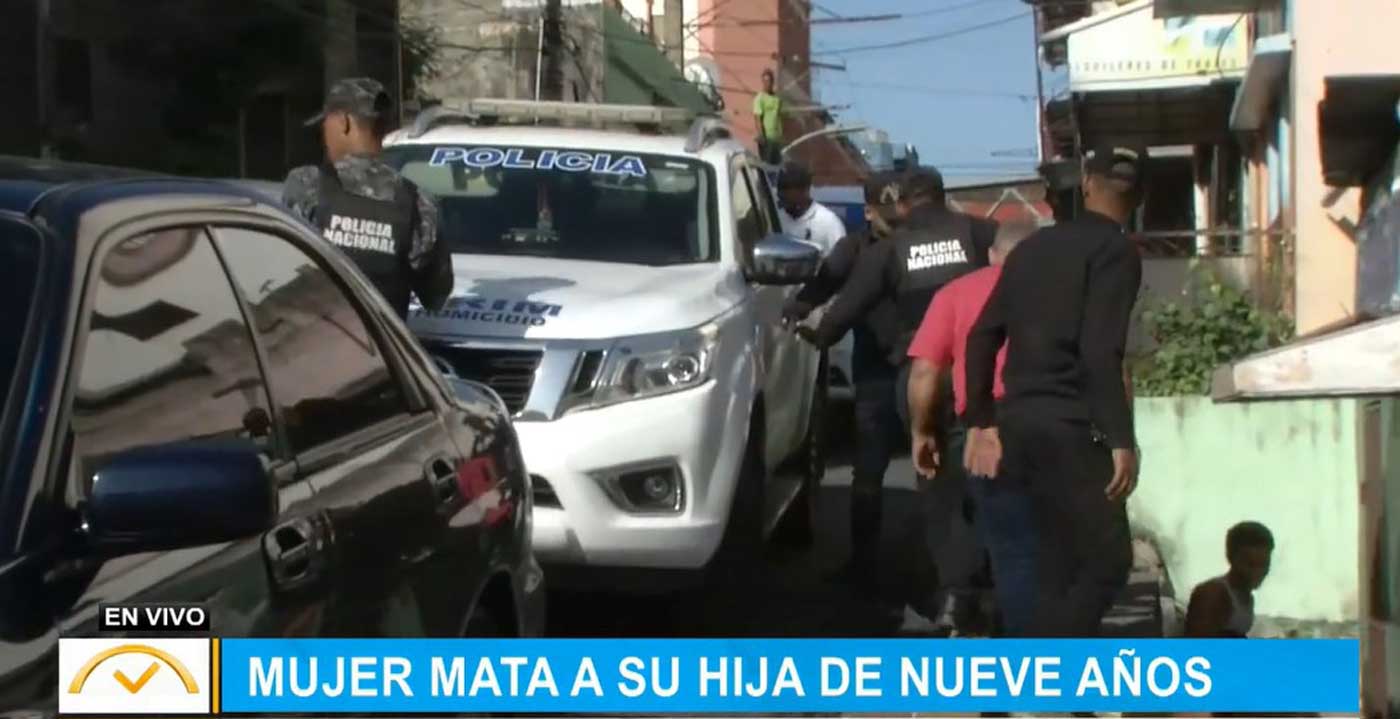 Mujer Mata a su hija de nueve años