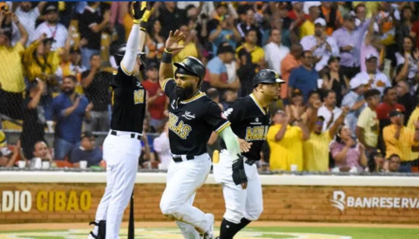 Águilas vencen Licey por tercera vez y quedan solas en primero