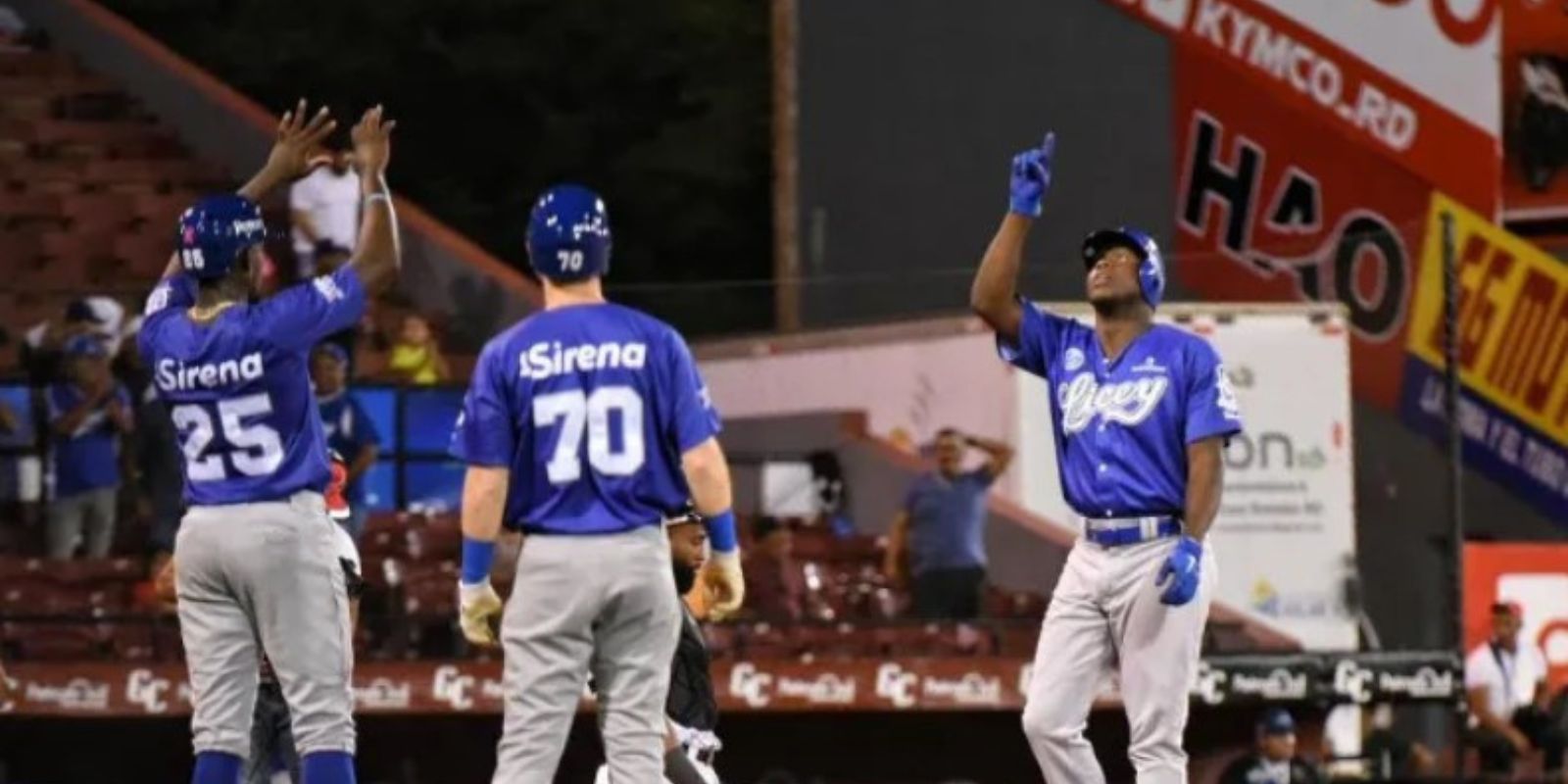 Jonrones de Aquino dan cuarta victoria seguida al Licey