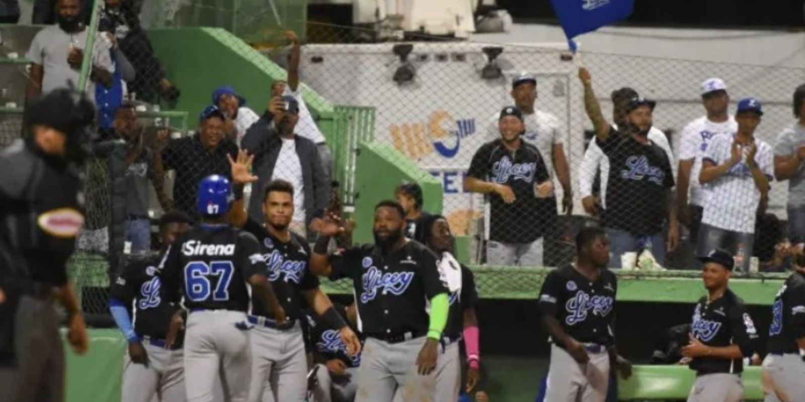 Yeison Asencio y Aquino lideran ofensiva, Licey derrota 3-1 a las Estrellas