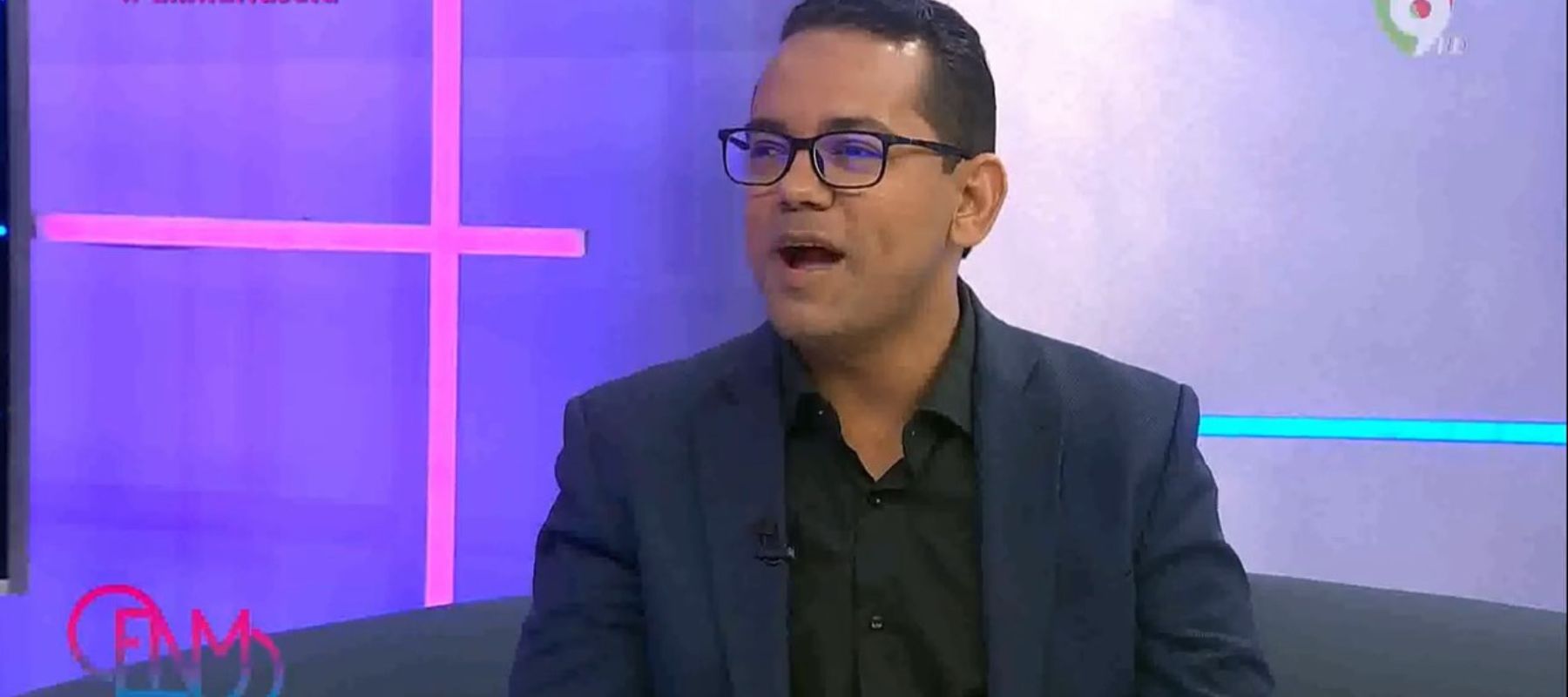 Jhonatan Liriano presenta su libro: Marcha Verde, apuntes para la historia | Esta Noche Mariasela