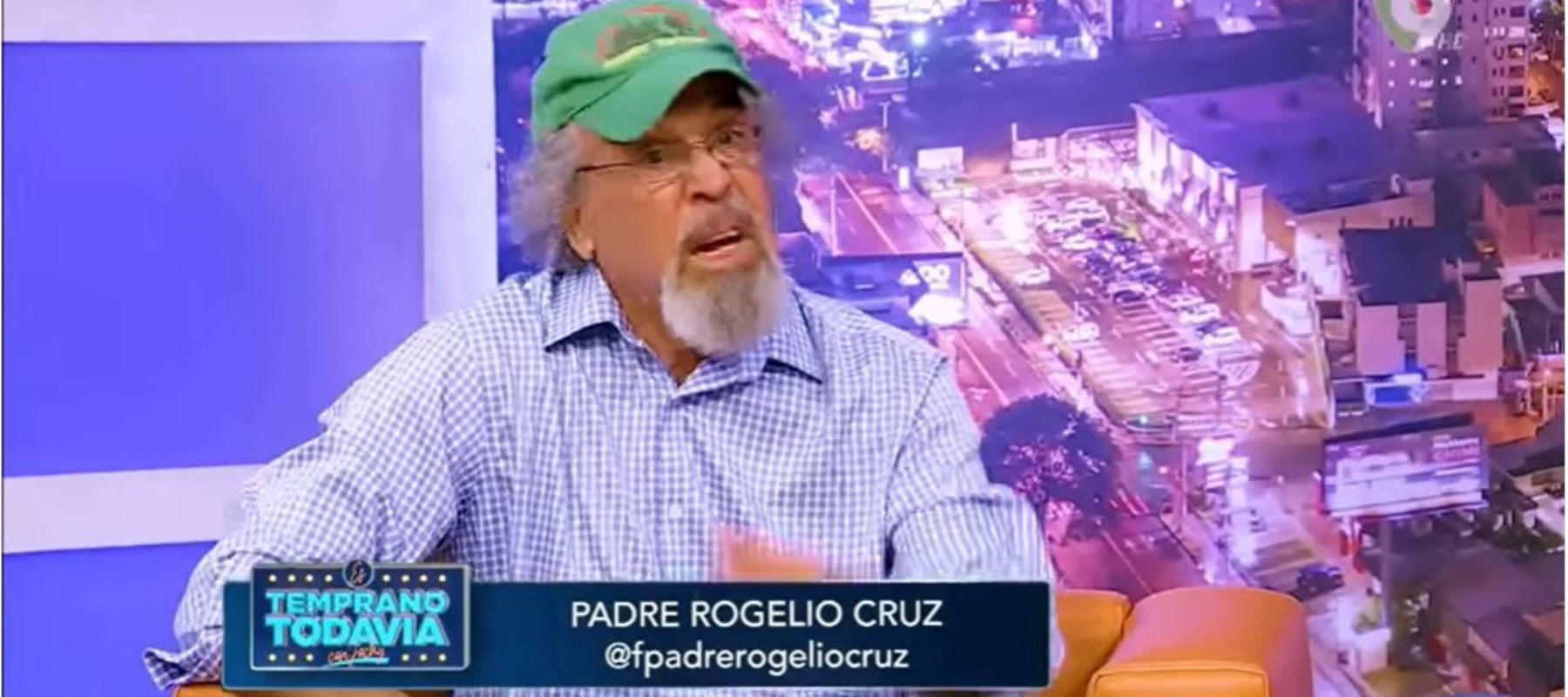 Entrevista a Padre Rogelio Cruz