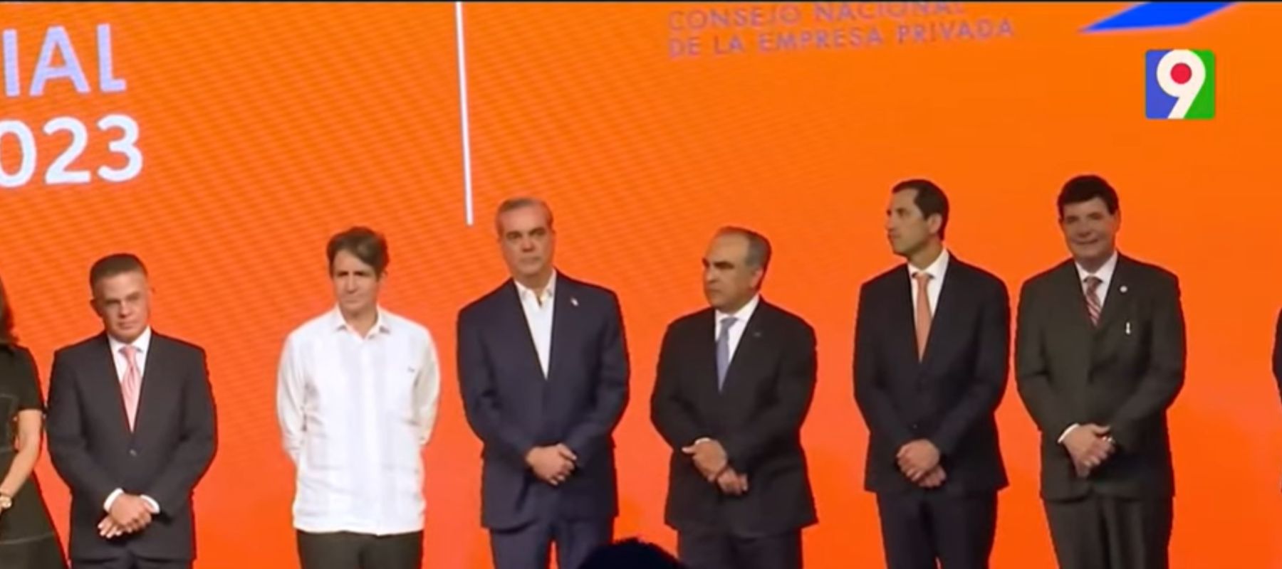 Leonel, Danilo y Albel ausentes en Convención Empresarial