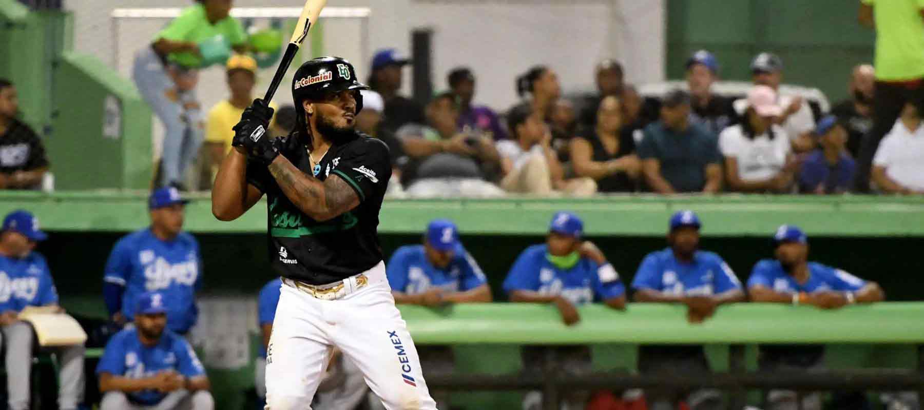 Mal-día-para-el-Licey,-pierden-doble-cartelera-de-las-Estrellas-Orientales-y-es-su-cuarta-derrota-consecutiva