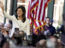 Nikki-Haley-surge-en-las-encuestas-y-desafía-a-Trump-en-crucial-debate-republicano