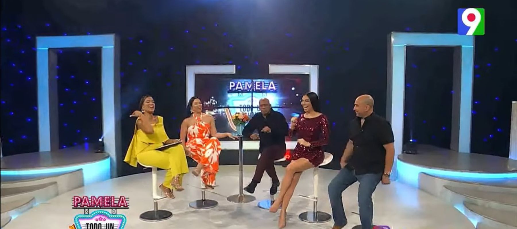 Pamela de León, Angélica Ureña, Beba Rojas, Irving Alberti y Orestes Amador en Pamela Todo un Show