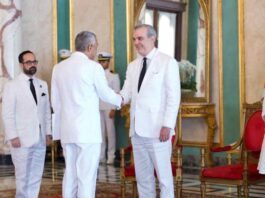 Presidente-Abinader-recibe-cartas-credenciales-de-seis-nuevos-embajadores