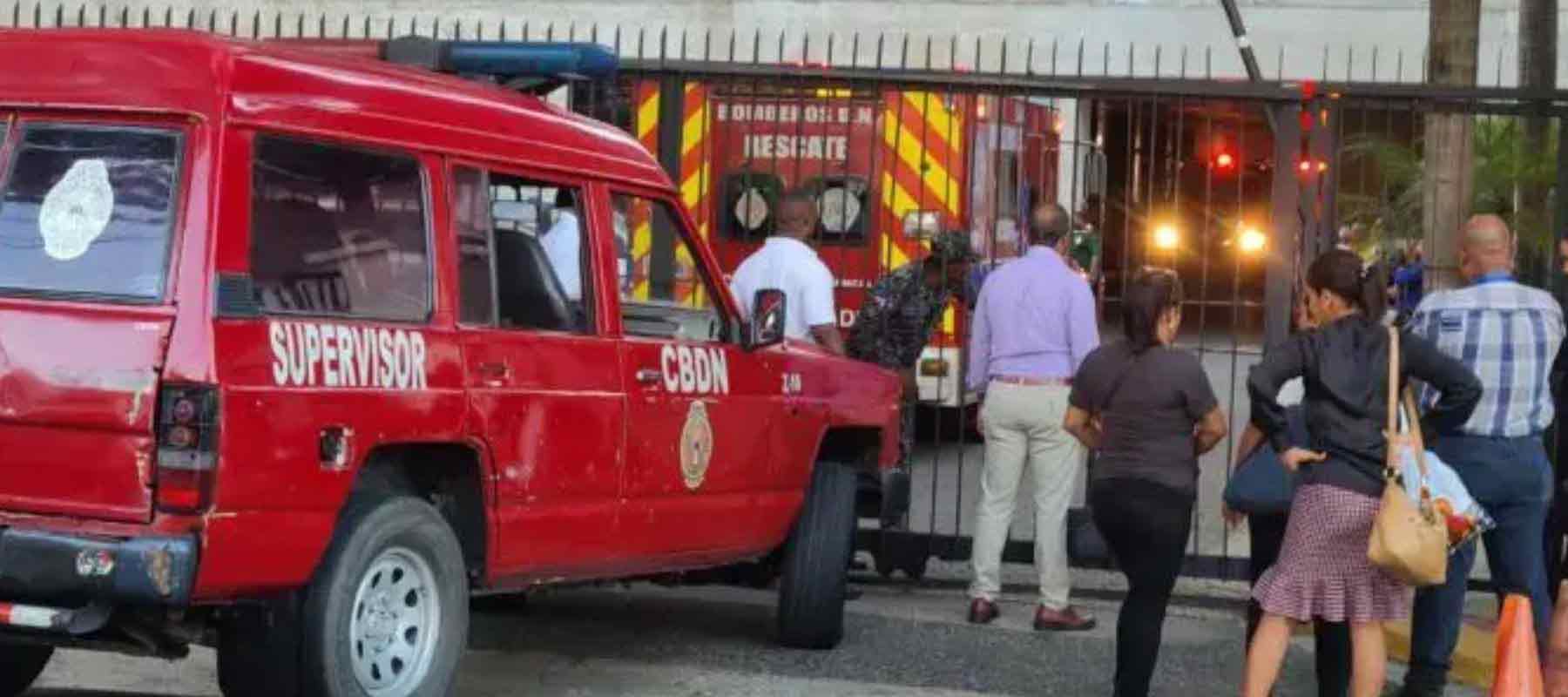 Se-registra-incendio-en-el-Ministerio-de-Educación